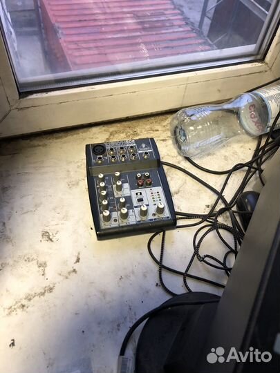Микшерный пульт behringer 502