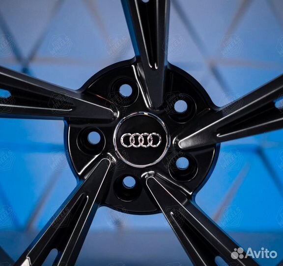 Кованые диски Audi RS6 RS7 R22
