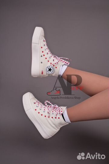 Converse Chuck Taylor Lift Valentines Day