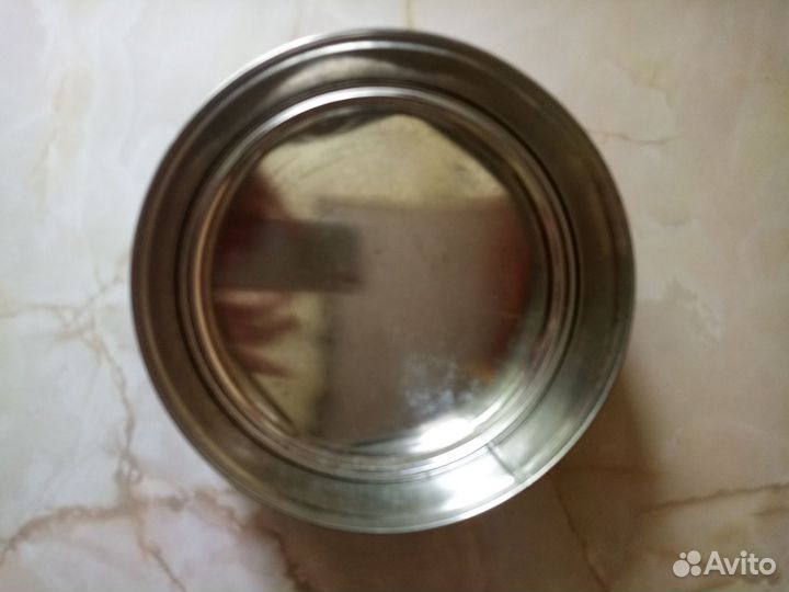 Жестяные баночки