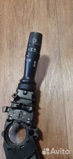 Переключатель подрулевой Hyundai Solaris (RB)