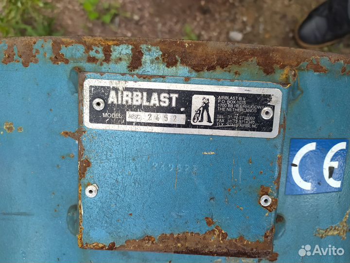 Пескоструйный аппарат