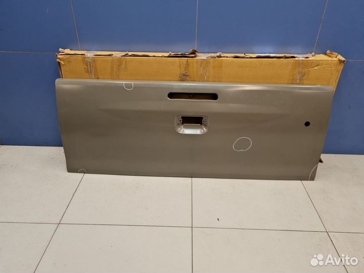 Дверь багажника нижняя Toyota Hilux 2005-2015