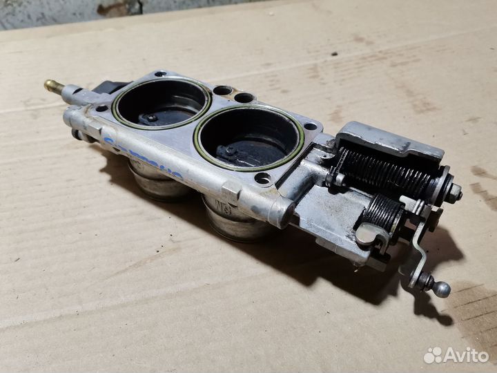 Заслонка дроссельная Opel Omega B 2.5л X25XE