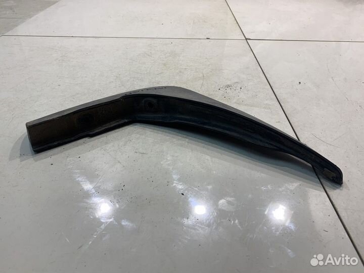 Брызговик (задний, левый) (Jaguar XE)