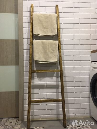 Вешалка для полотенец стремянка