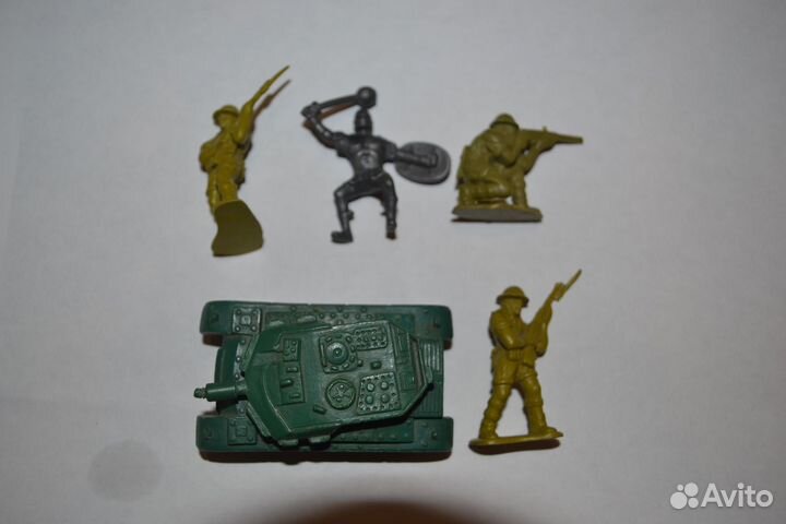 Солдатики пластмассовые СССР