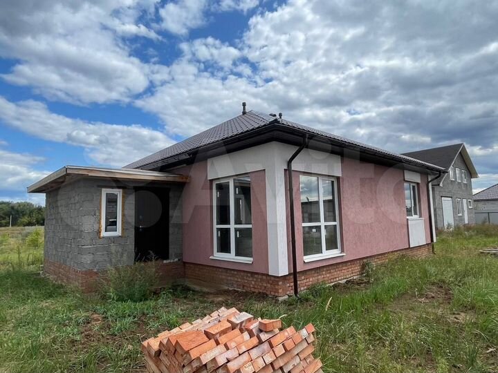 Дом 100 м² на участке 10 сот.