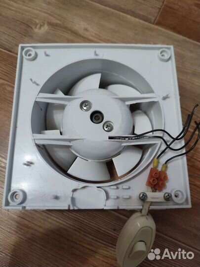 Вентилятор вытяжной