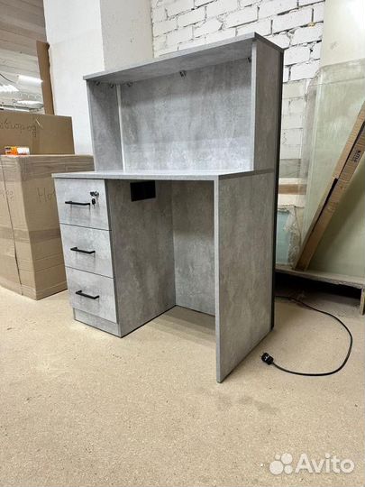 Рецепшн с подсветкой новый