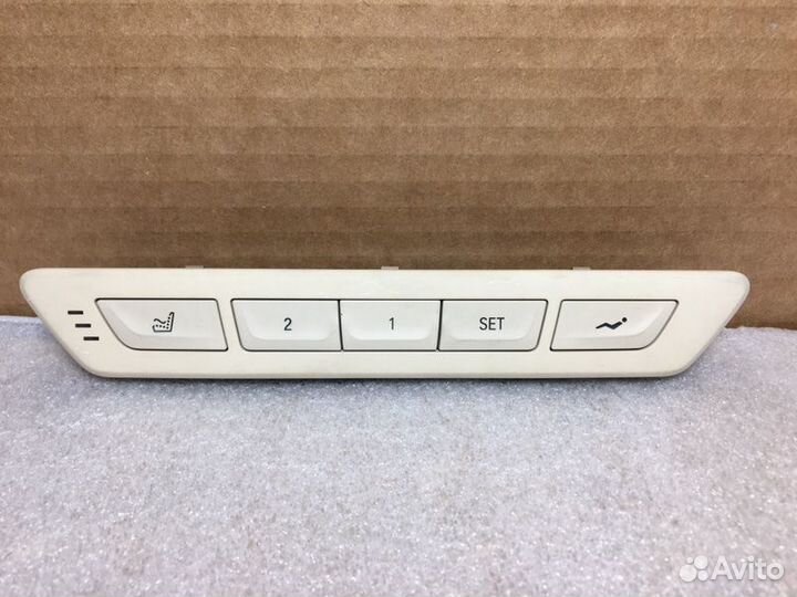 Кнопка управления сиденьем Bmw 7 G12