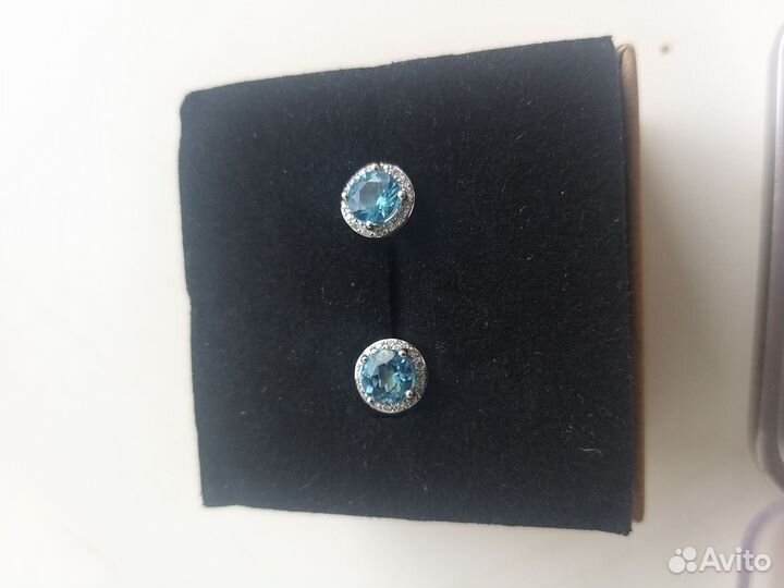 Пусеты золотые