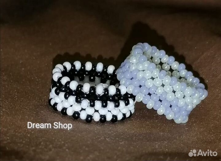 Кольцо из бисера