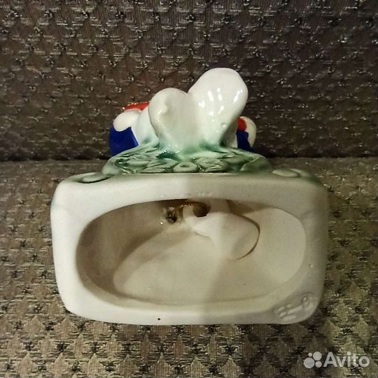 Декоративная фигурка 