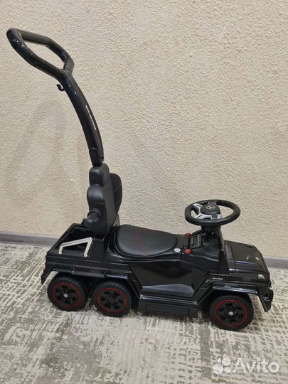 Детская машинка толокар Mercedes-Benz