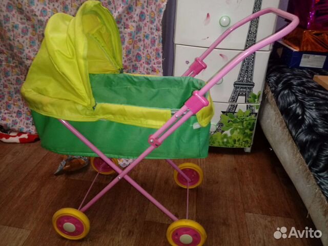 Коляска кукольная