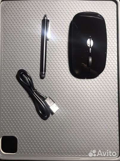 Чехол - клавиатура для iPad Pro 12,9 2020