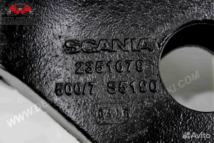 Кронштейн рамы правый 2351679 scania Scania G