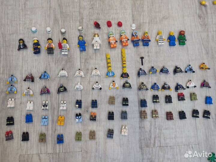 Минифигурки/человечки лего City