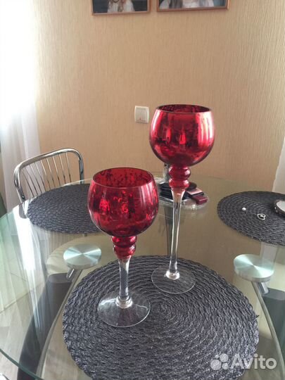 Продам комплект подсвечники и фруктовница