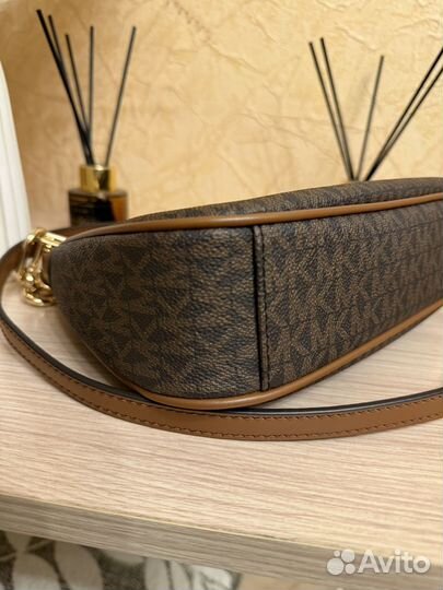 Сумка michael kors cora medium