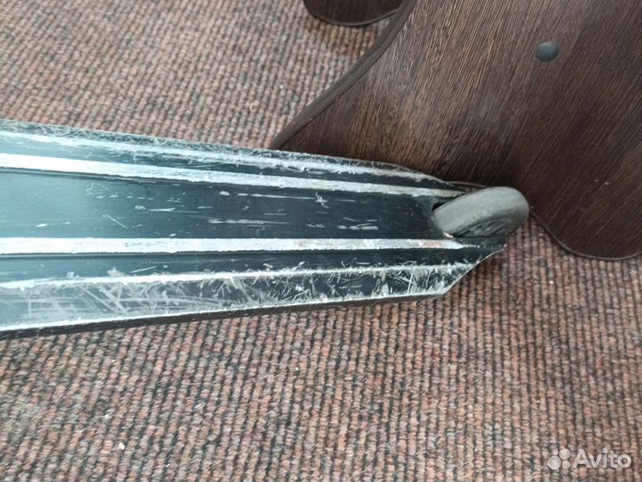 Самокат трюковой (Описание)