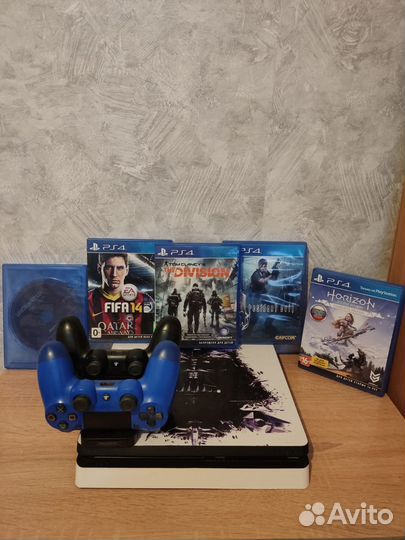 PlayStation 4 slim 500gb