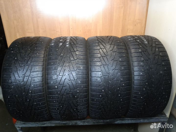 Nokian Tyres Hakkapeliitta 7 SUV 295/40 R21