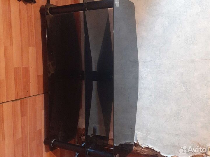 Подставка телевизора