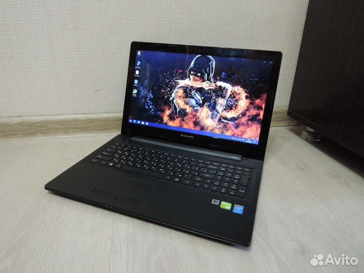 Шустрый ноут 4ядра/8Gb/SSD/2-ве видеокарты