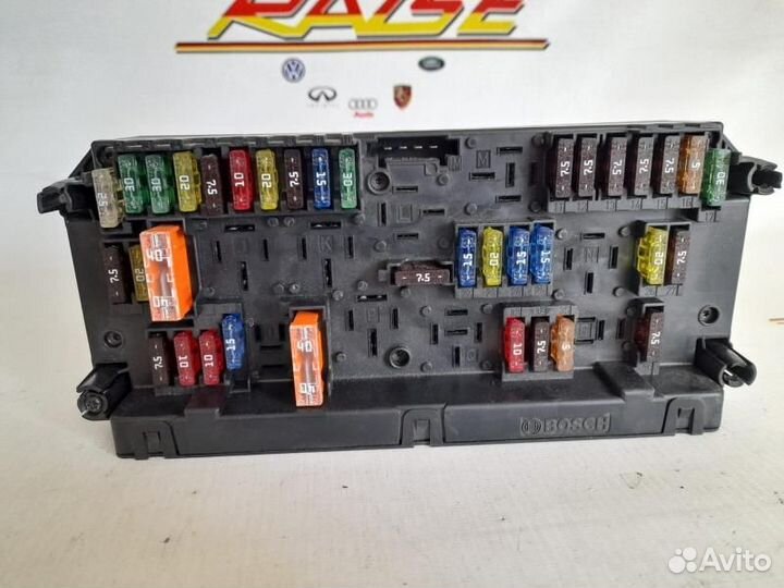 Блок предохранителей Mercedes-Benz C-Class