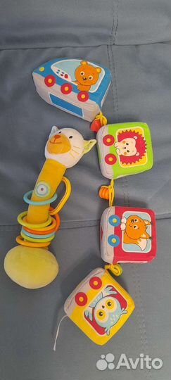 Развивающие шуршачие игрушки для малышей