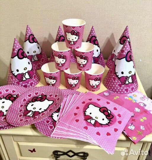 Посуда Hello Kitty 10 персон