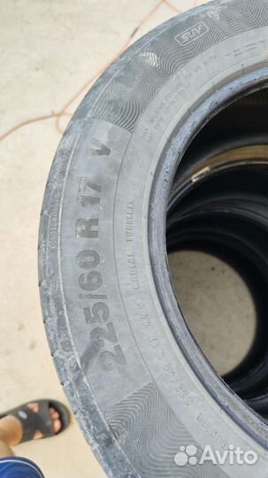 Continental ComfortContact - 5 25/60 R17 D