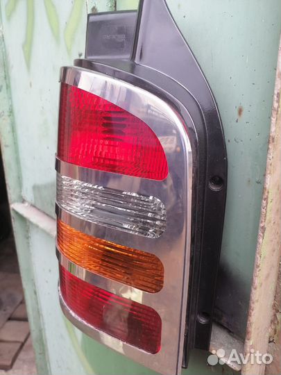 Задний фонарь volkswagen T5
