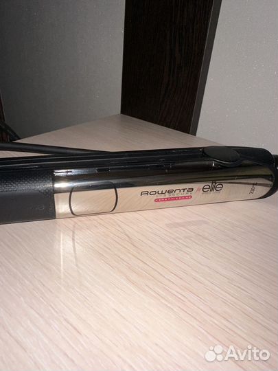 Выпрямитель для волос Rowenta