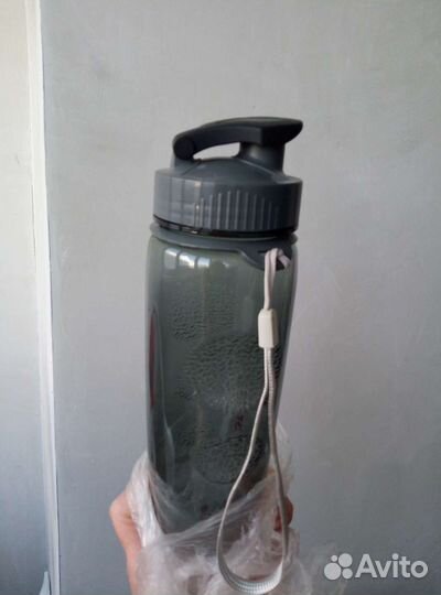 Бутылка для воды