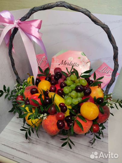 Корзины вкусные на выпускной