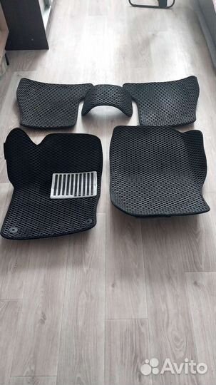Автомобильные коврики
