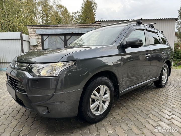 Mitsubishi Outlander 2.4 CVT, 2013, 101 000 км