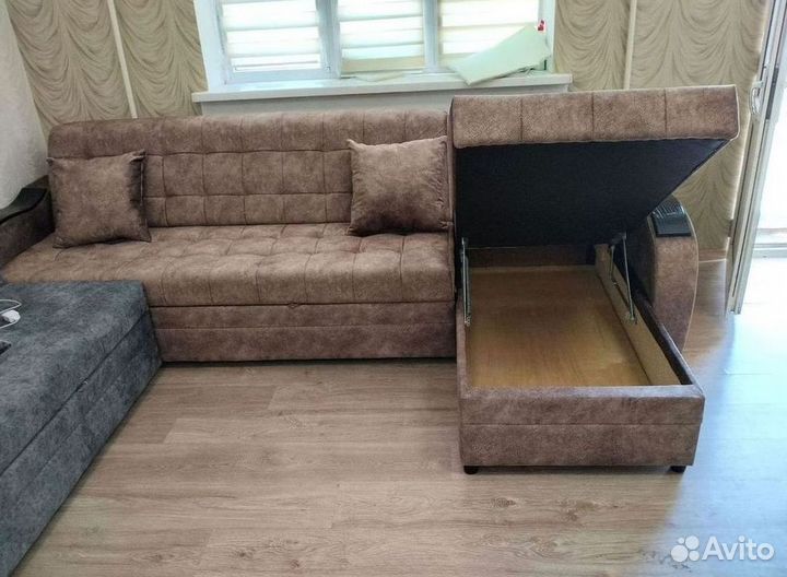 Диван угловой в наличии