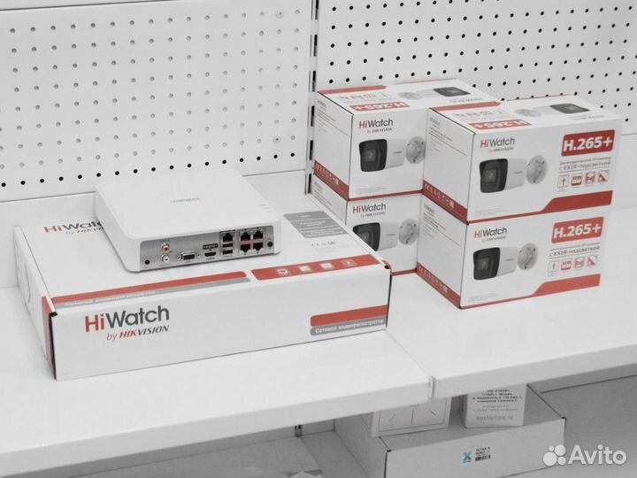 IP-камера HiWatch 4мп на улицу + регистратор