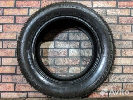 Bridgestone Blizzak Revo2 215/60 R17