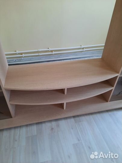 Стенка горка в гостиную бу