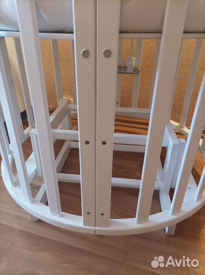 Детская круглая кроватка с маятником + матрас