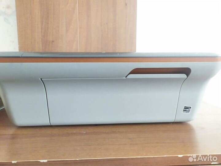 Принтер HP Deskjet 2050A сканер рабочий