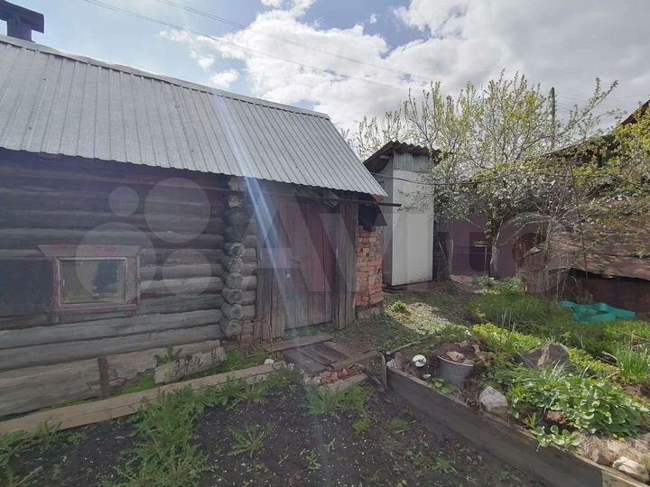 Дом 56 м² на участке 7,4 га