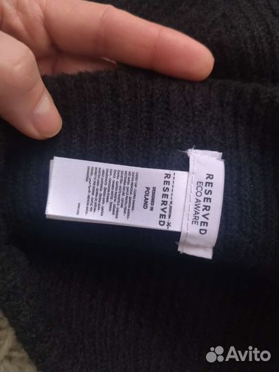 Новая шапка Reserved