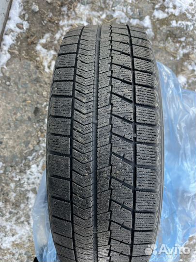 Bridgestone Blizzak DM-V1 185/65 R15