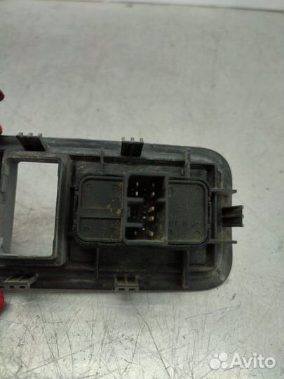 Переключатель регулировки зеркал Тагаз Vega C100